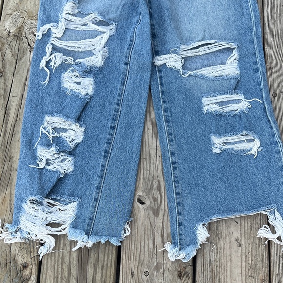 Flying Monkey Distressed Blue Jeans 100% cotton size 28 - Picture 3 of 9